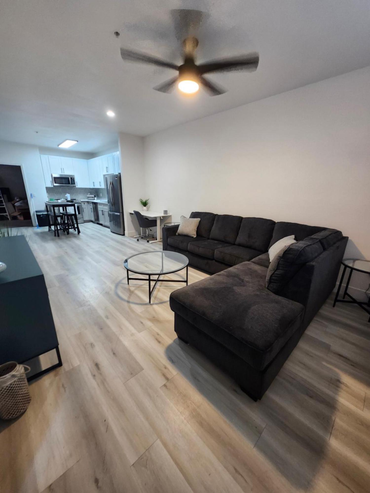 Westgate Entertainment District, Walk To Events, Wifi, Free Parking Glendale Exterior foto